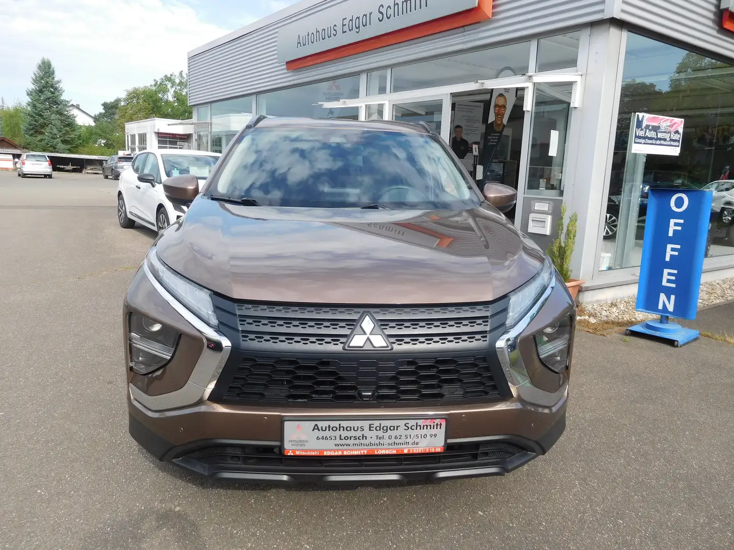 Mitsubishi Eclipse Cross PHEV 4WD Basis 1.Hand, RF-Kamera, Einpark V+H Braun - 2