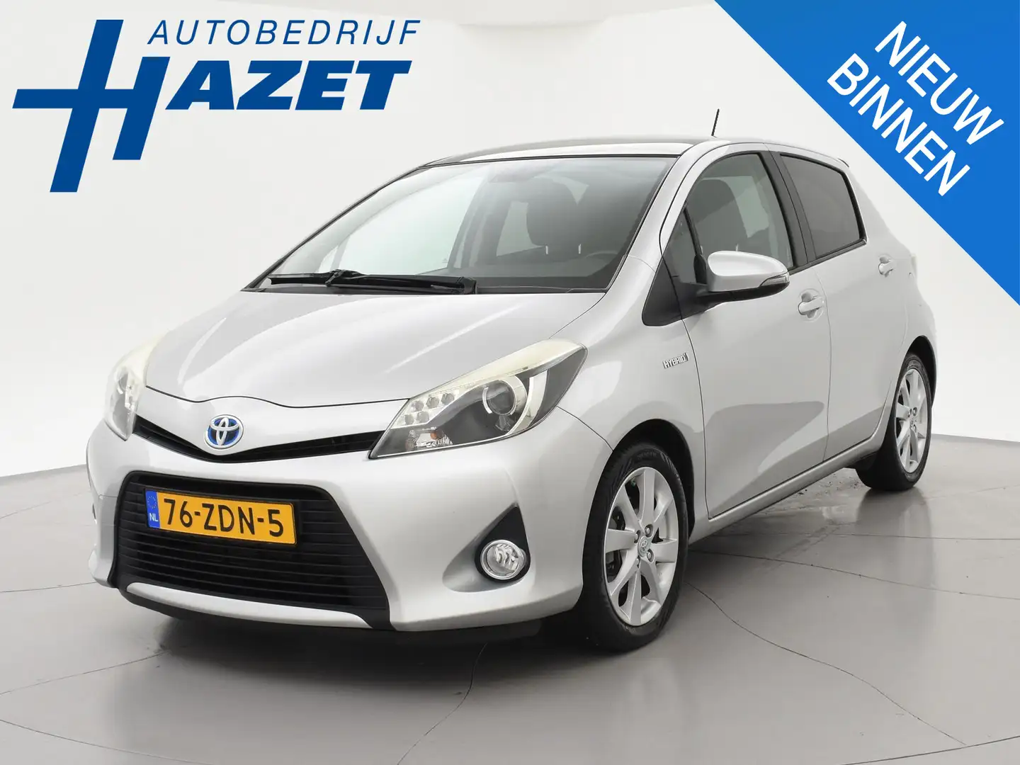 Toyota Yaris 1.5 HYBRID AUT. DYNAMIC + PANORAMADAK | NAVIGATIE Gris - 1