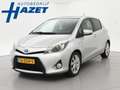 Toyota Yaris 1.5 HYBRID AUT. DYNAMIC + PANORAMADAK | NAVIGATIE Gri - thumbnail 1