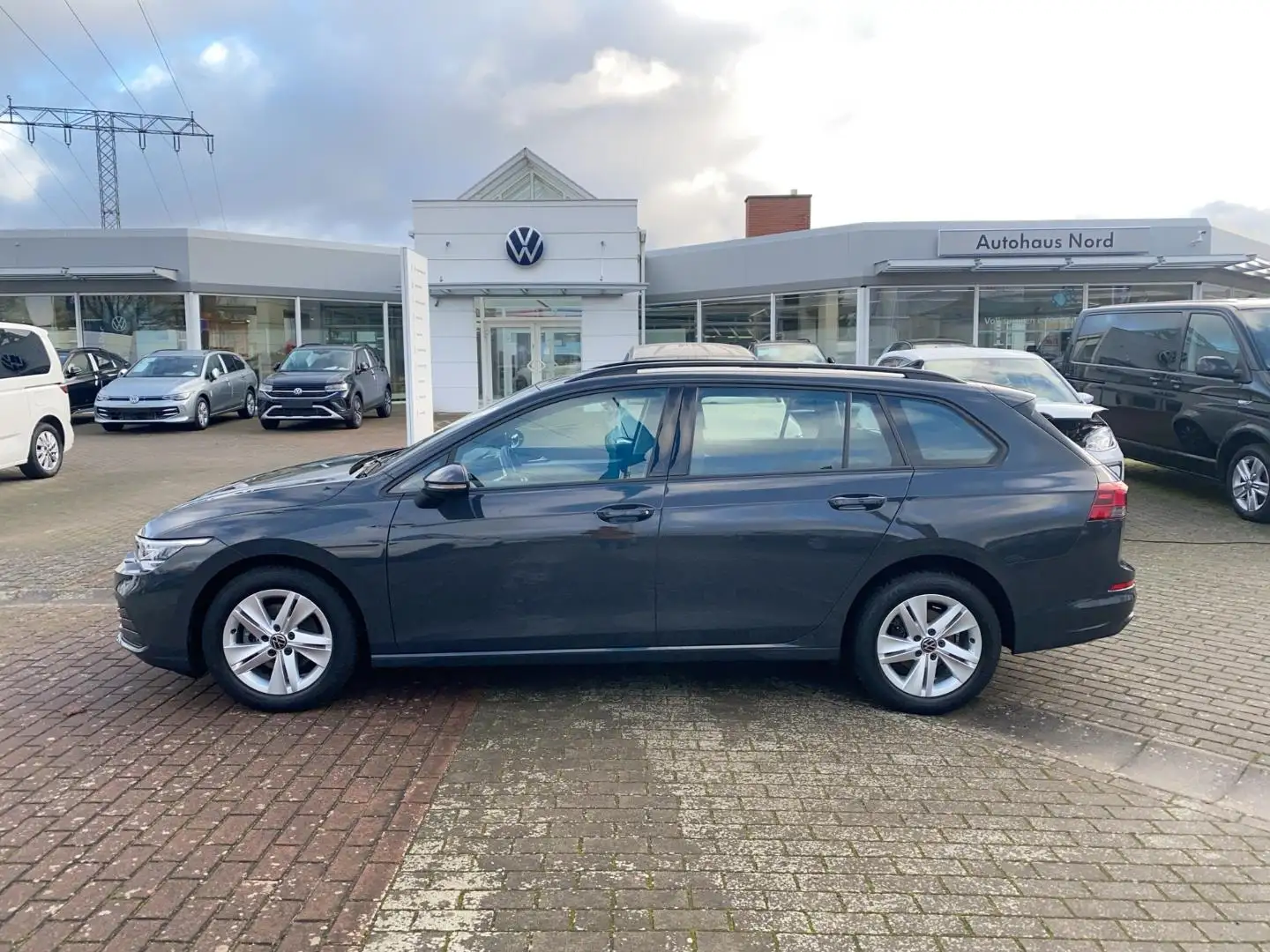 Volkswagen Golf Variant Life 1.0 TSI 6-Gang Gris - 2