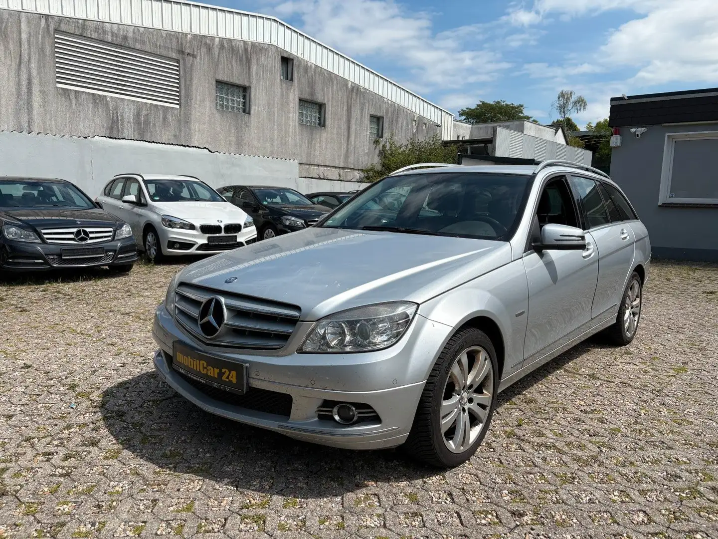 Mercedes-Benz C 220 C -Klasse T-Modell C 220 T CDI AVANTGARDE Silber - 1