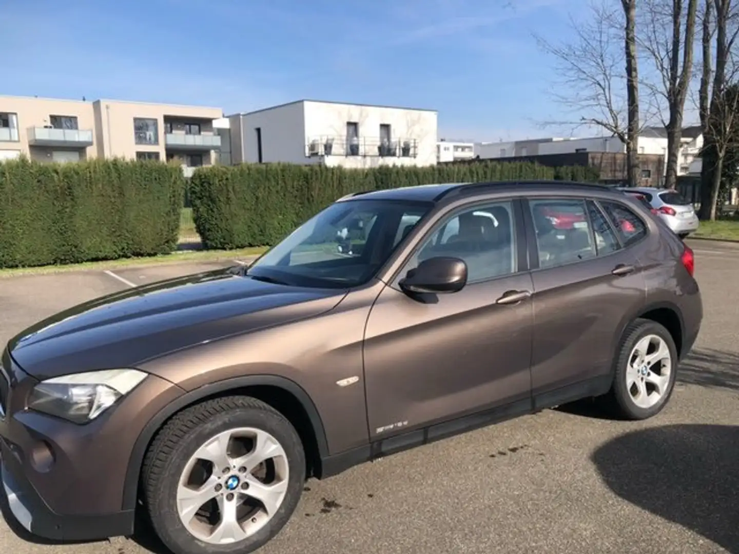 BMW X1 Brons - 2