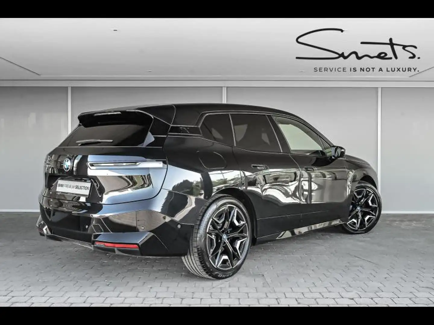 BMW iX xDrive40 Noir - 2