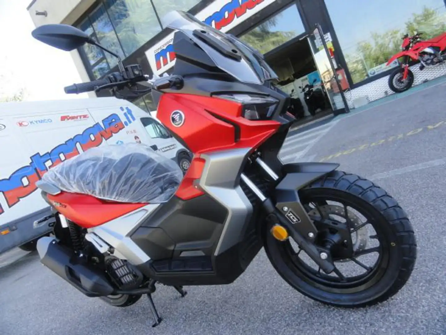 Voge SR1 ADV Rosso - 2