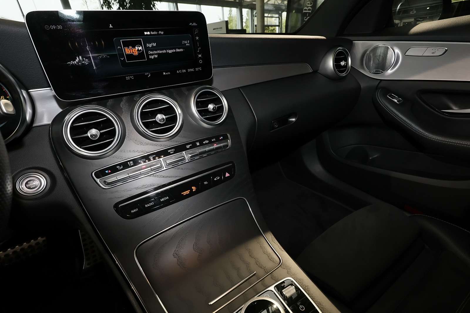Mercedes-Benz C 300