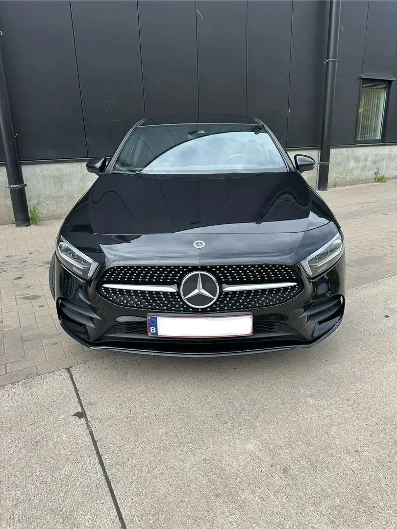 Mercedes-Benz A 250 e AMG Line - 2