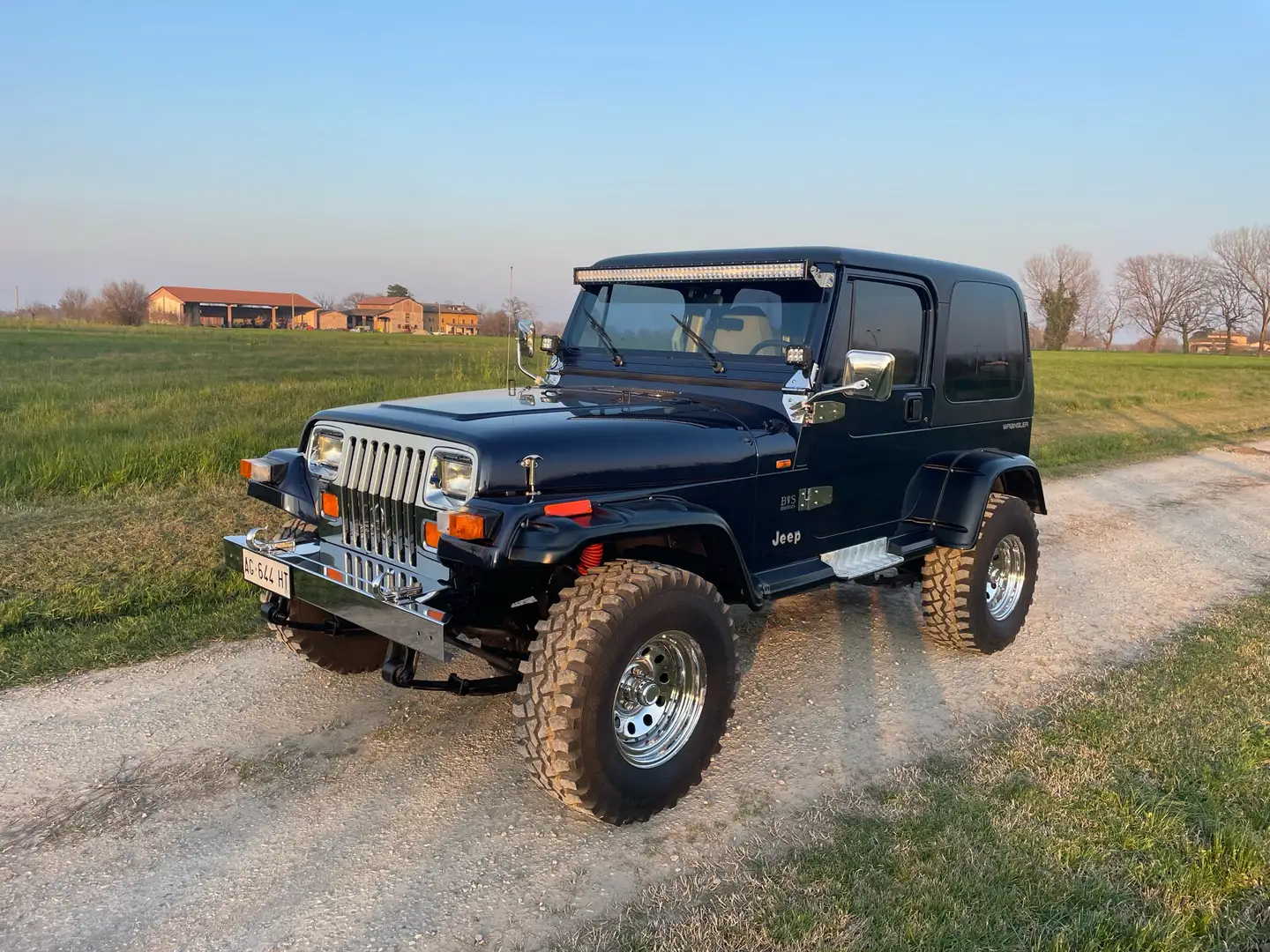Jeep Wrangler Hard Top 4.0 HO - 2