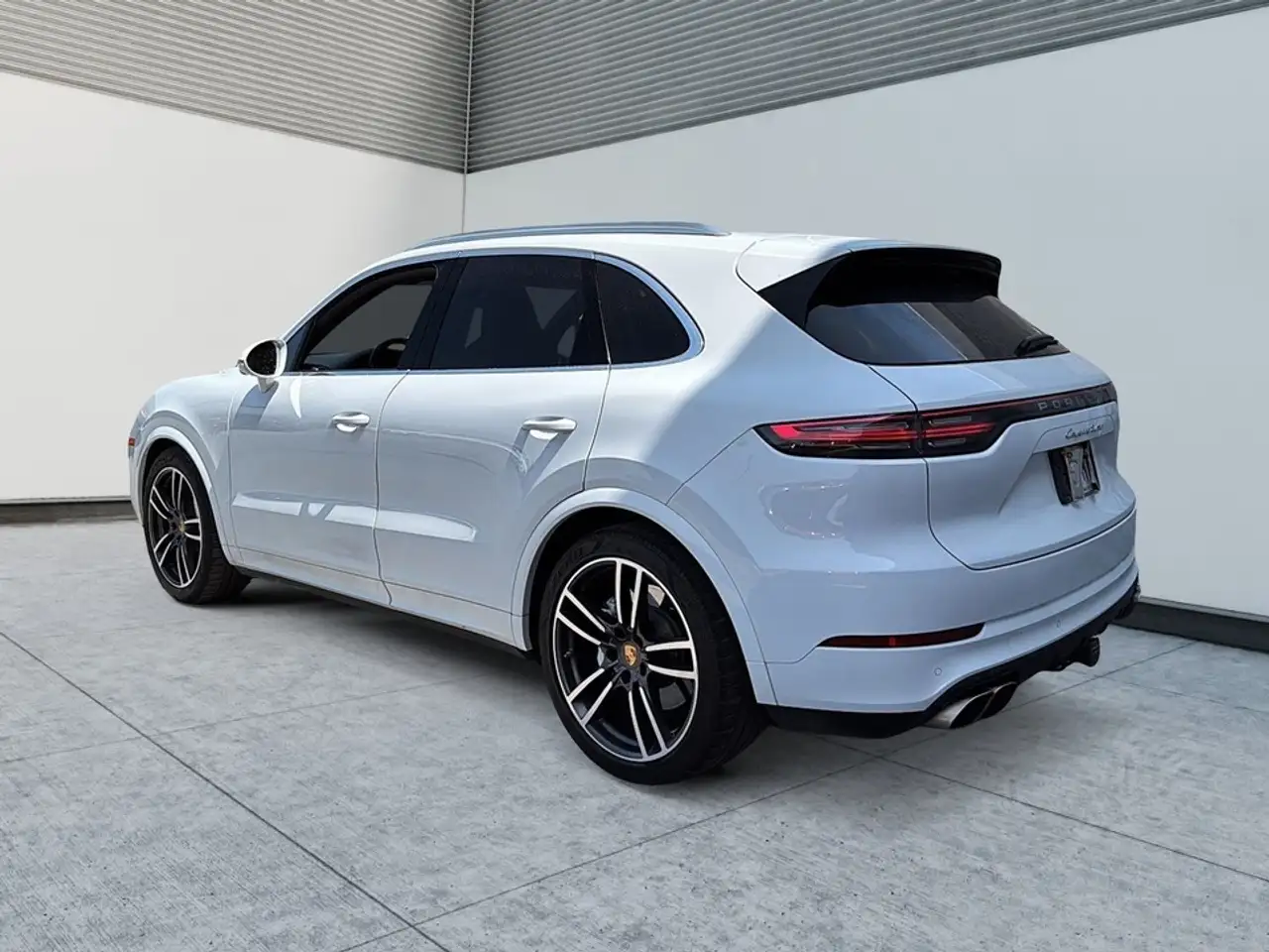 Porsche Cayenne снимка Porsche Cayenne