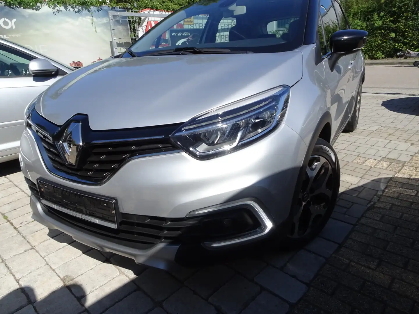Renault Captur Intens-1 Hand-100TKM-SHG-Automaticgetriebe-NAVI-1A Grau - 2