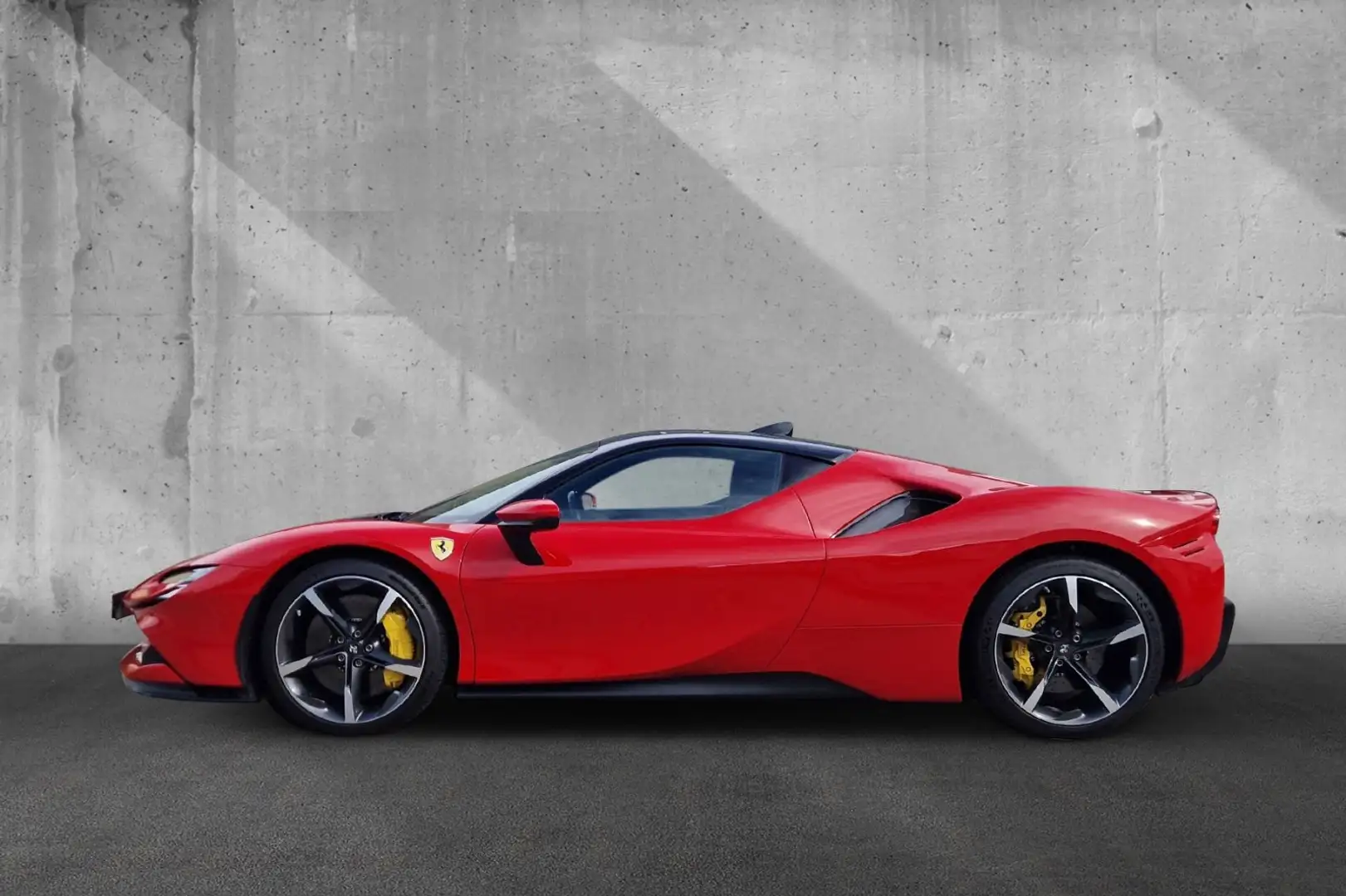 Ferrari SF90*Carbon*Lift*dt.Fahrzeug*JBL*Racingsitze* Roşu - 2