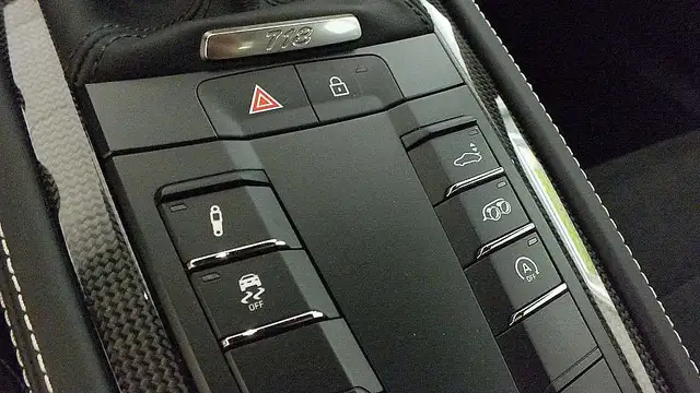 Porsche Cayman GTS Verkauf nur an Gewerbe / Firmen Ansicht 34