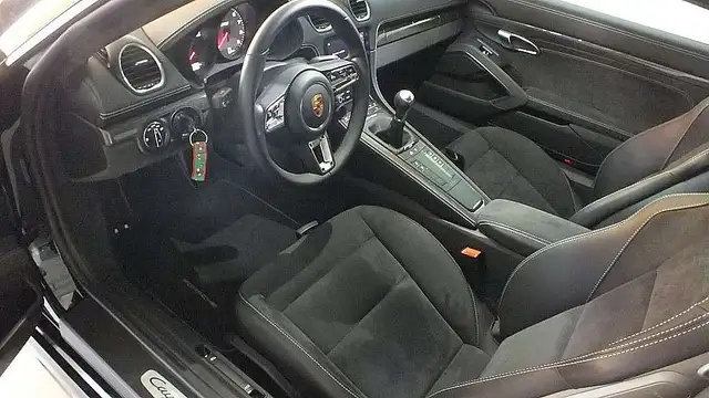 Porsche Cayman GTS Verkauf nur an Gewerbe / Firmen Ansicht 23