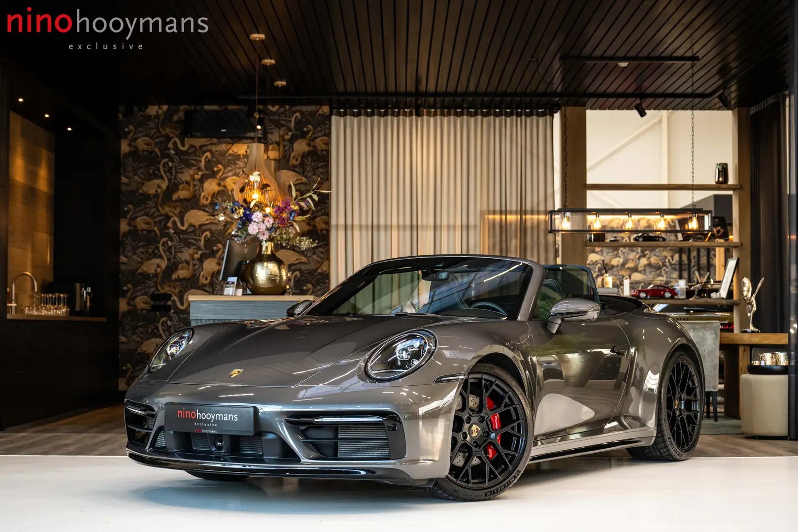 Porsche 992 Cabrio Carrera 4S | SportDesign | Burmester | PASM Gris - 2