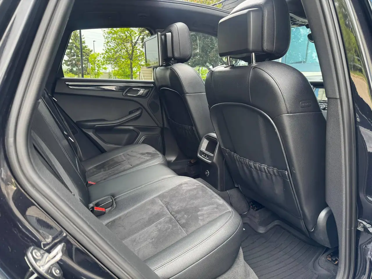 Porsche Macan снимка Porsche Macan