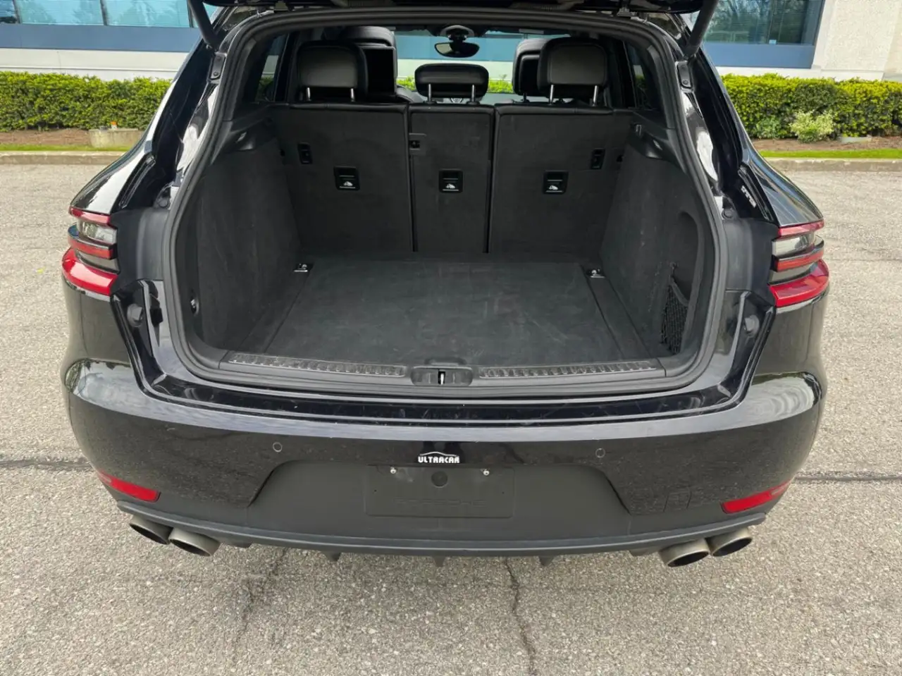 Porsche Macan снимка Porsche Macan