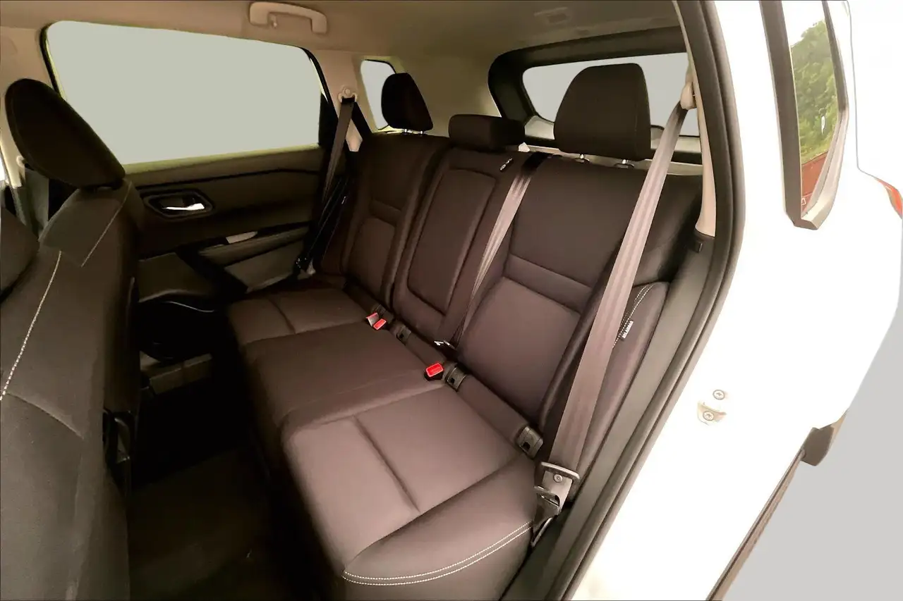 Nissan Rogue fotografie Nissan Rogue