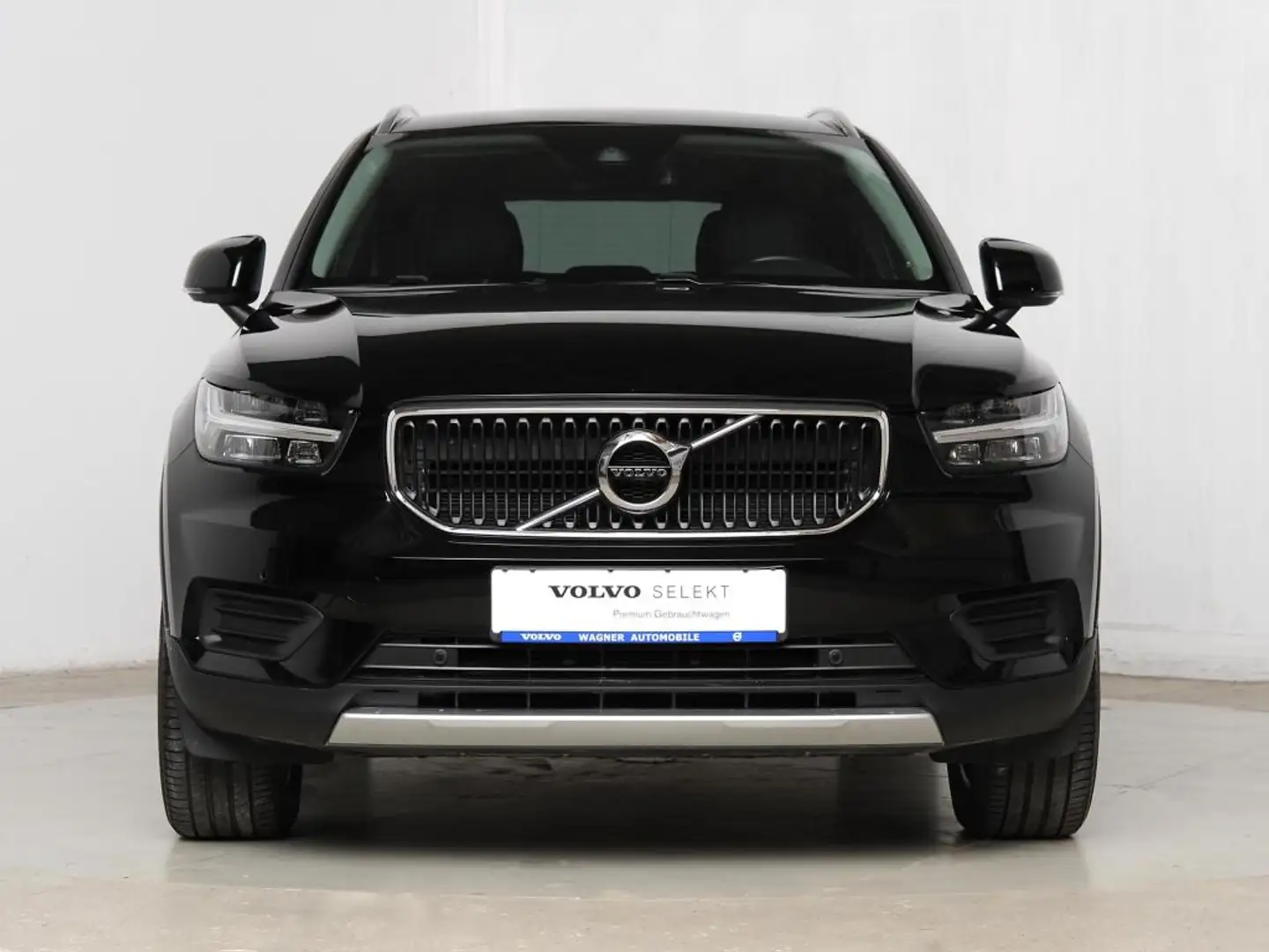 Volvo XC40 D3 Momentum *LED * Navi * Einparkhilfe* Noir - 2