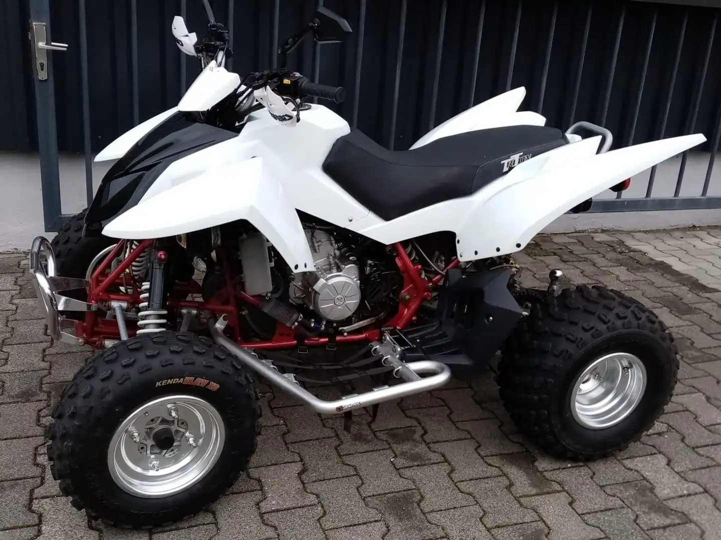 Triton Reactor 450 *LOF* Blanc - 1