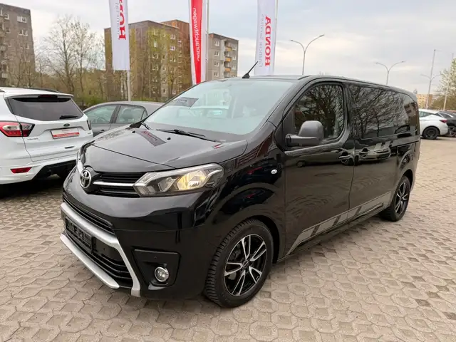 Toyota Proace 2,0-l-D-4D L1 (8-Si.) Verso Family