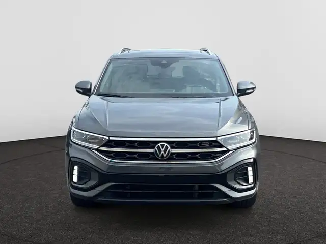 Volkswagen T-Roc view 3
