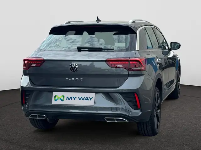 Volkswagen T-Roc view 5