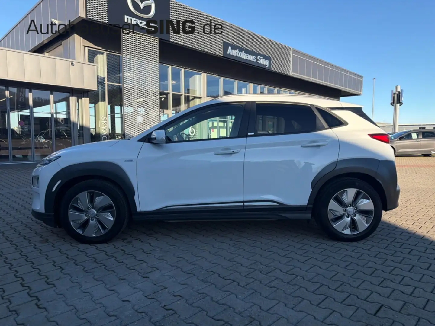 Hyundai KONA Premium Navipak Sitzpak Kamera LED Weiß - 2