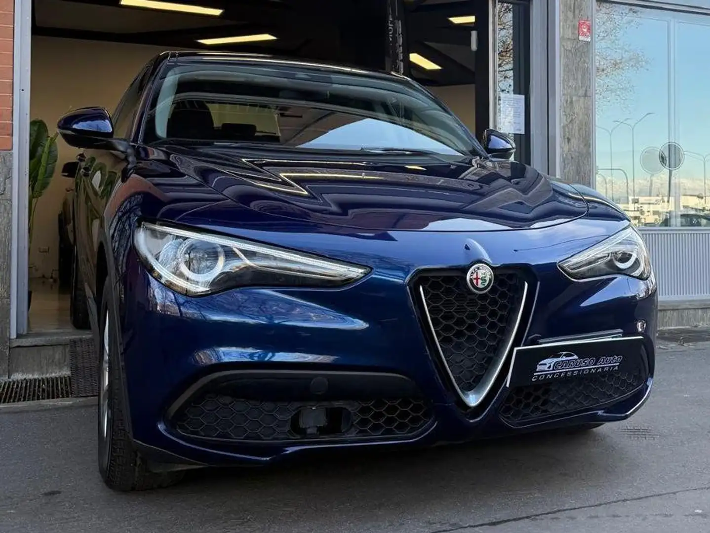 Alfa Romeo Stelvio Stelvio 2.2 t Business rwd 160cv auto my19 Blu/Azzurro - 1