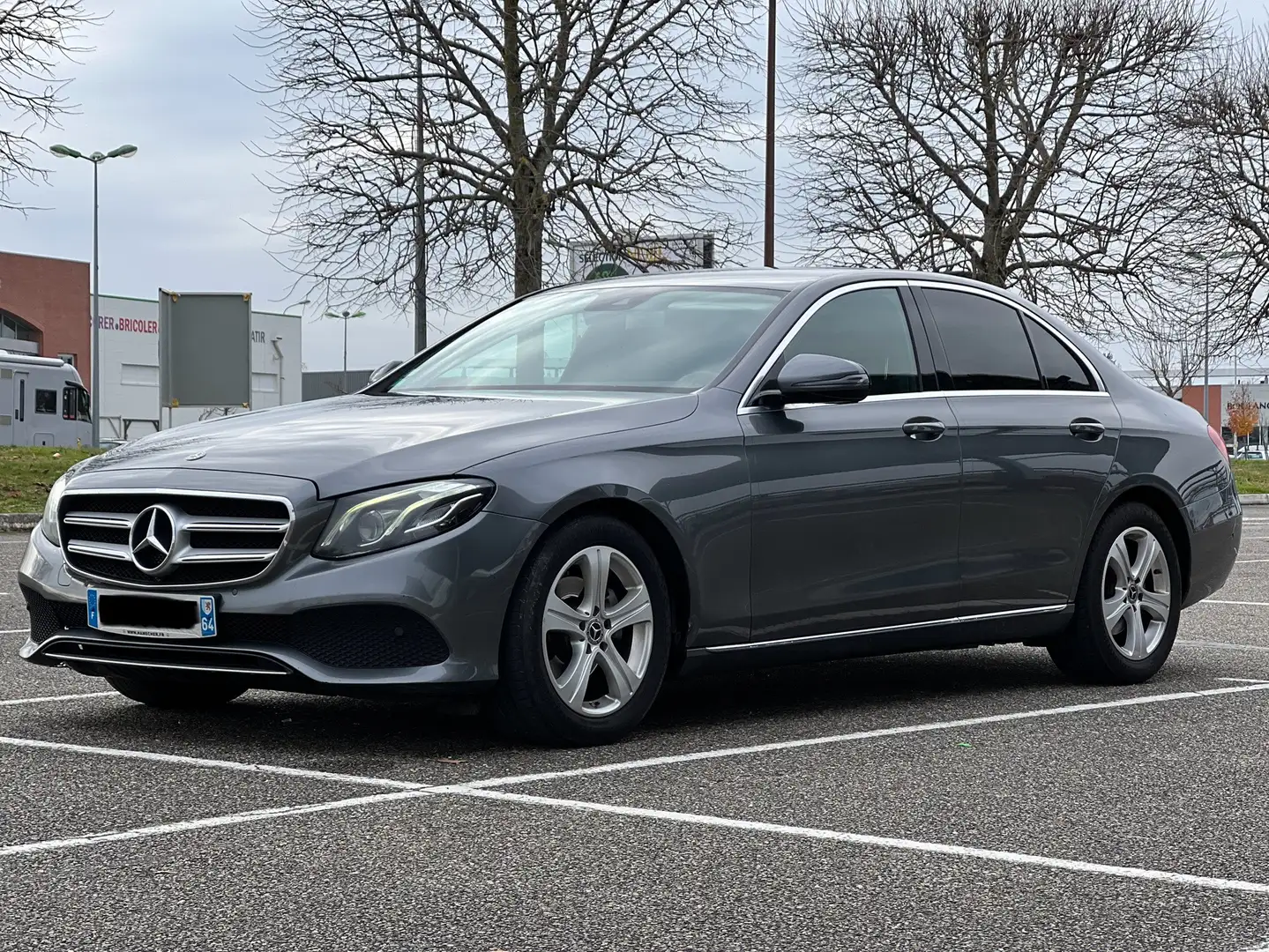 Mercedes-Benz E 220 Classe d 9G-Tronic Avantgarde Line - 1