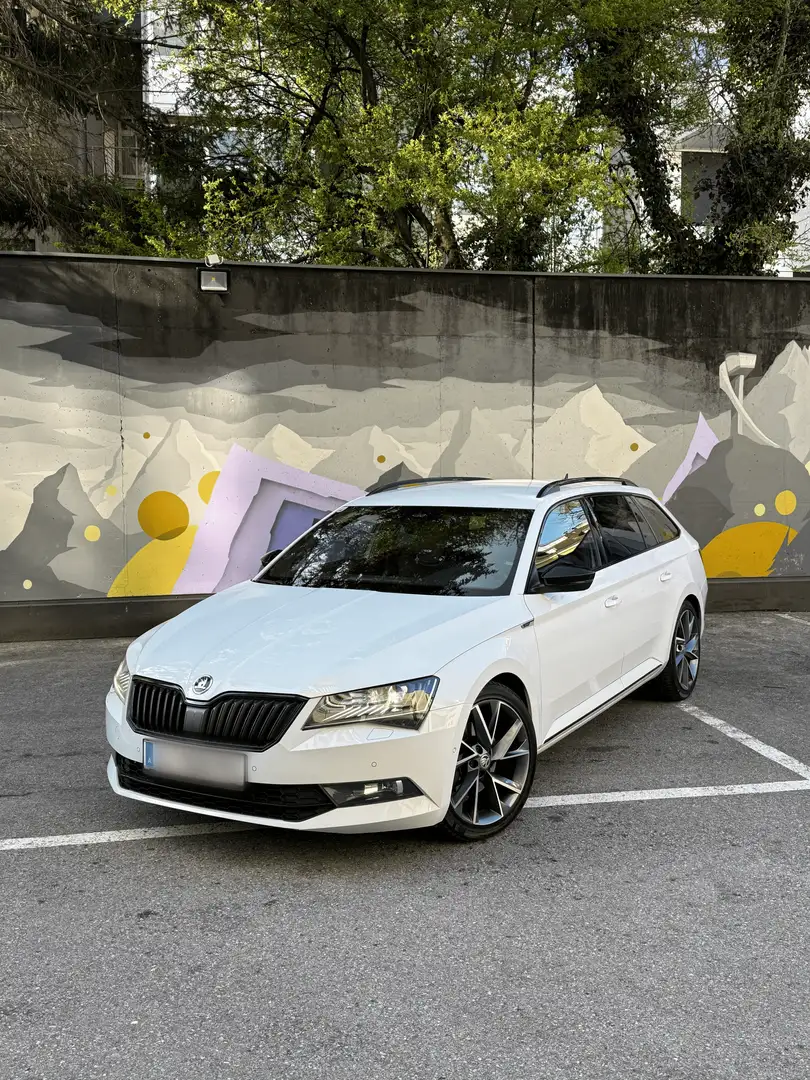 Skoda Superb Superb Kombi 2,0 TDI Sportline DSG Sportline Weiß - 1