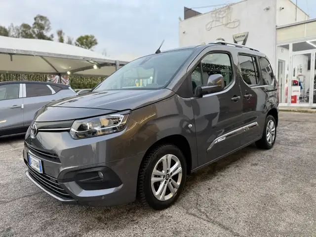 Toyota Proace City Verso 1.5D 100 L1 Lou. Combi