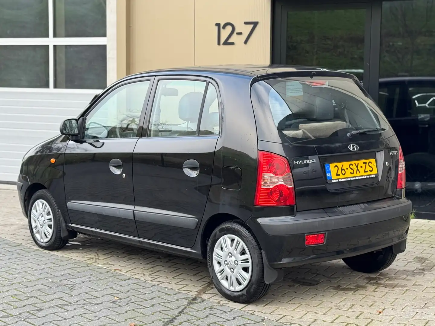 Hyundai Atos 1.1i|Active Cool|airco|elek ramen| Zwart - 2