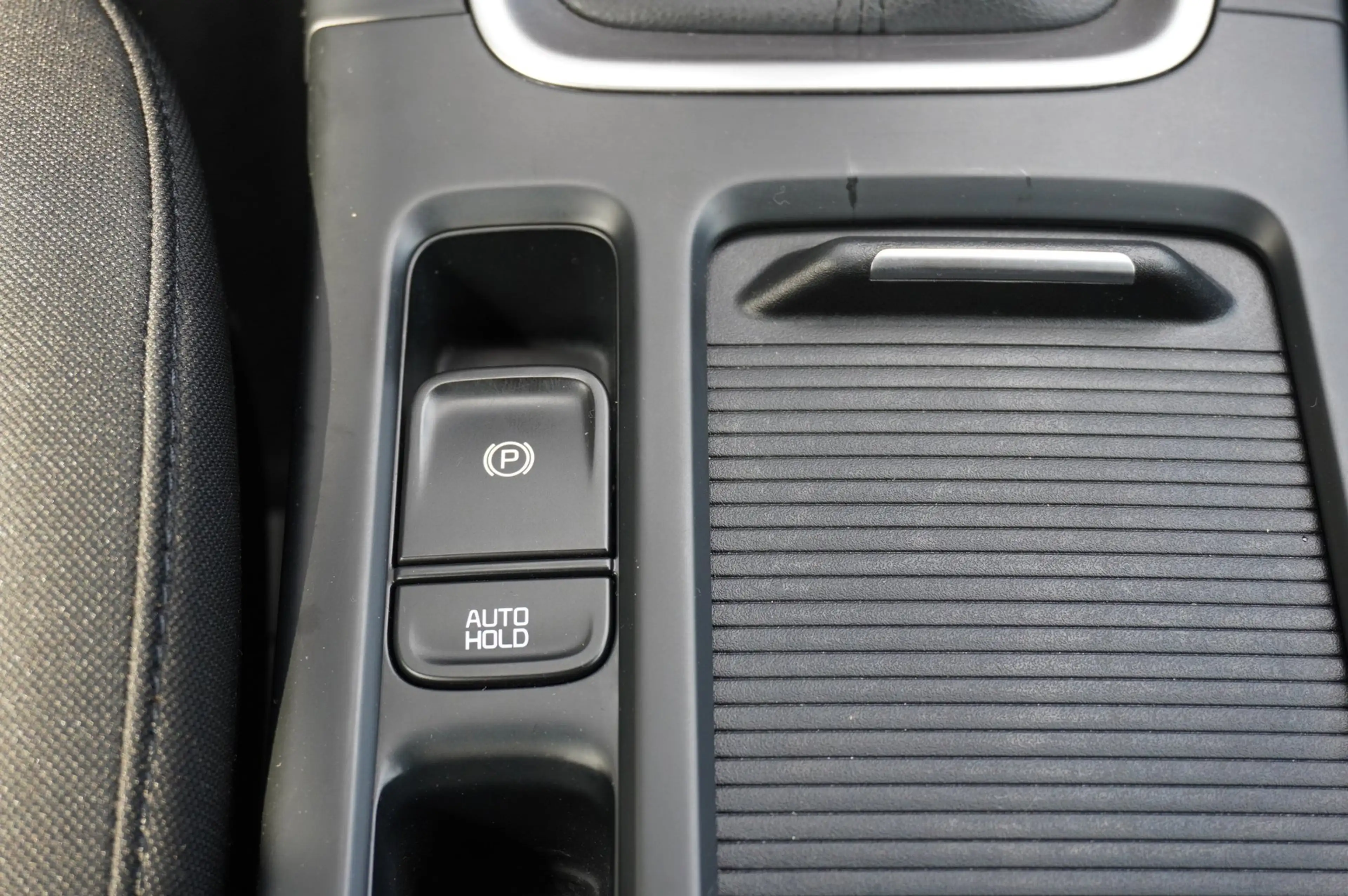 Kia Ceed SW / cee'd SW Sportswagon 1.0 T-GDi / Carplay / Android auto / T — photo 19