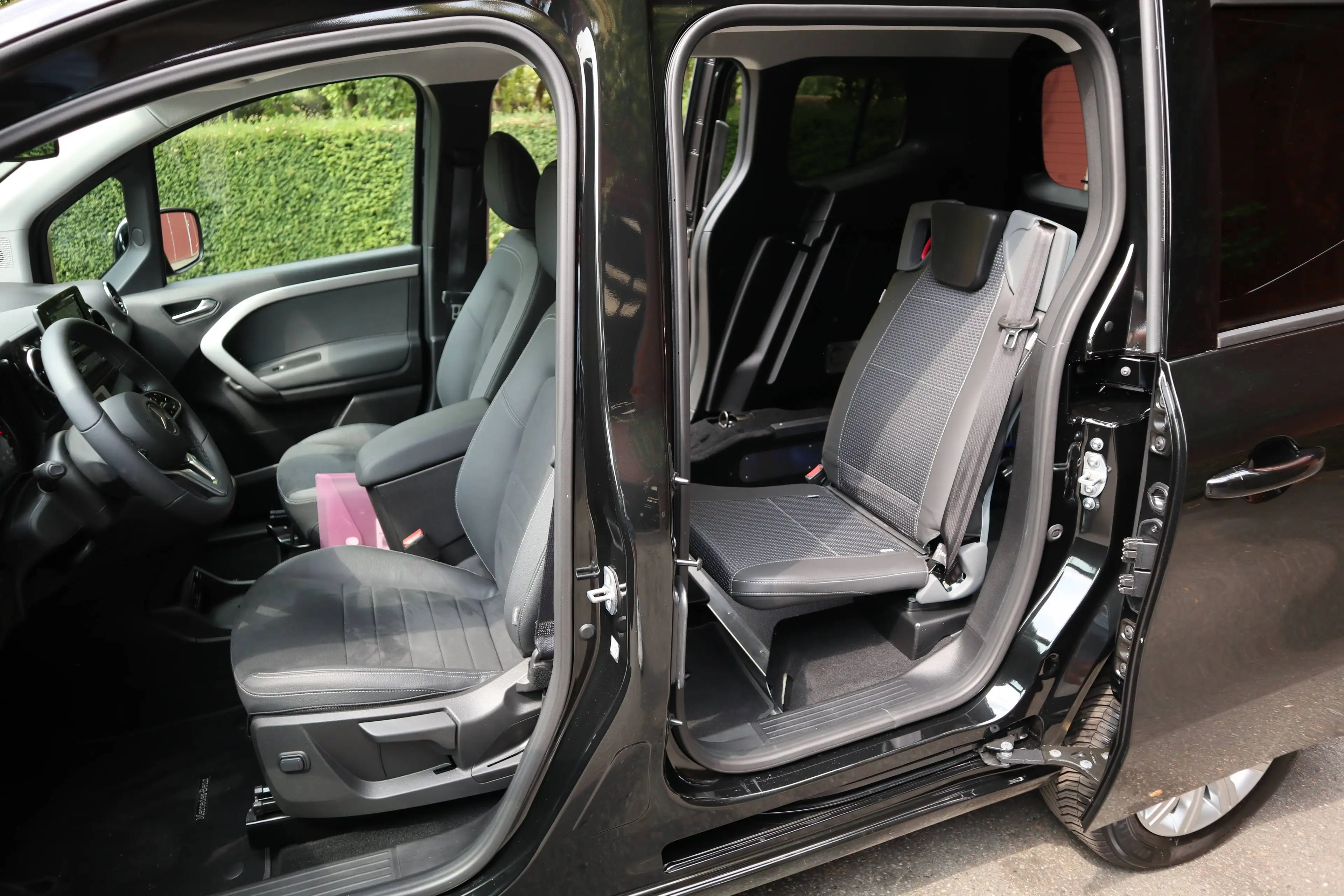 Mercedes-Benz T-Class 180 Edition Automatik*rollstuhlgerecht*elek. Rampe*Sondersitz klappbar*nur 2000 km* — photo 14