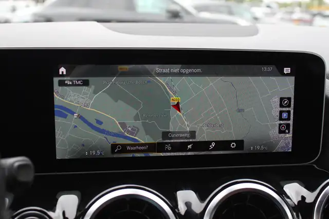 Mercedes-Benz B-Class view 22