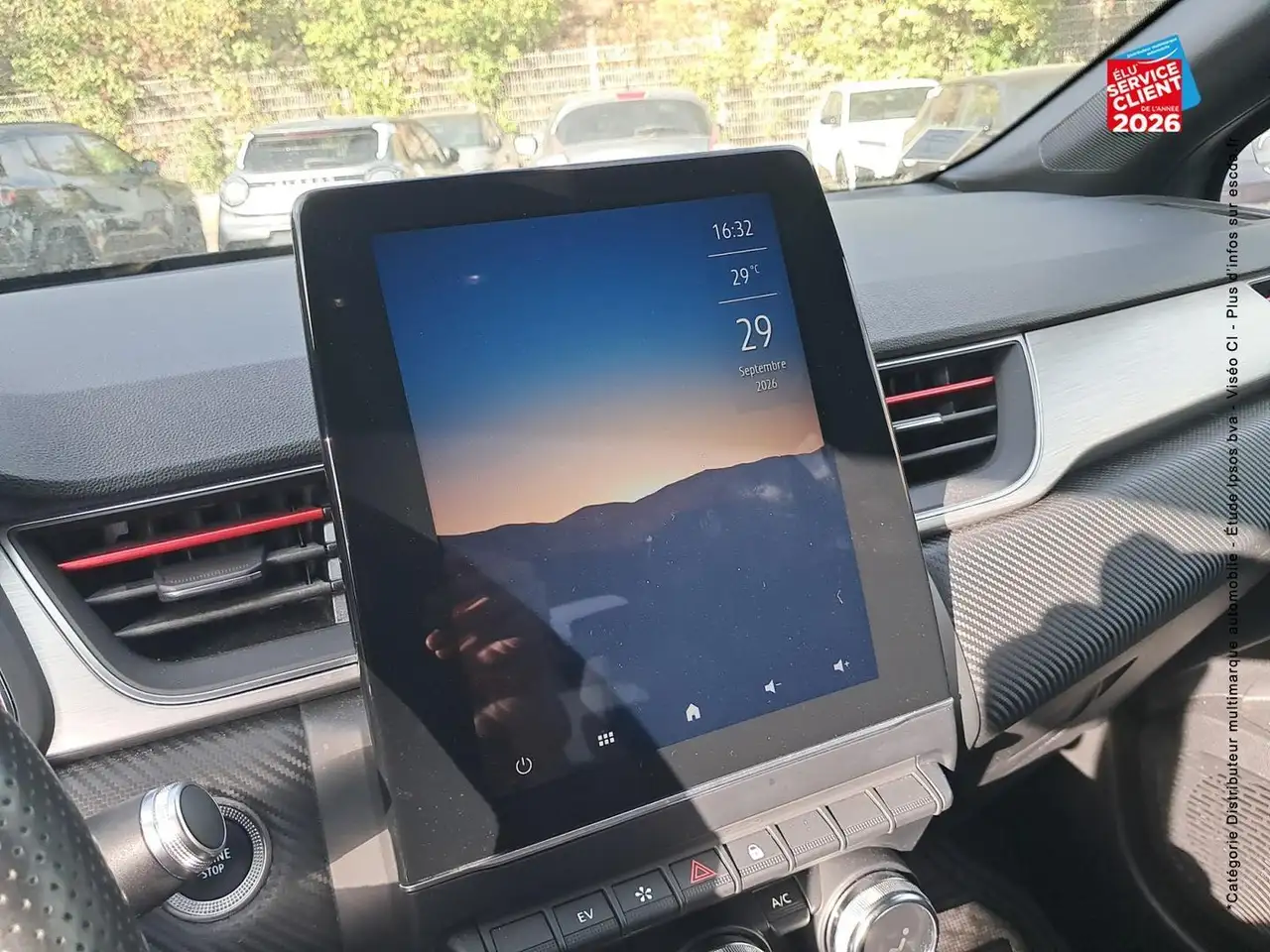 Renault Captur — photo 20