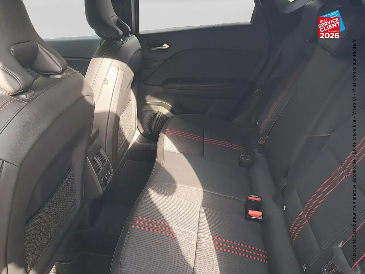 Renault Captur — photo 11