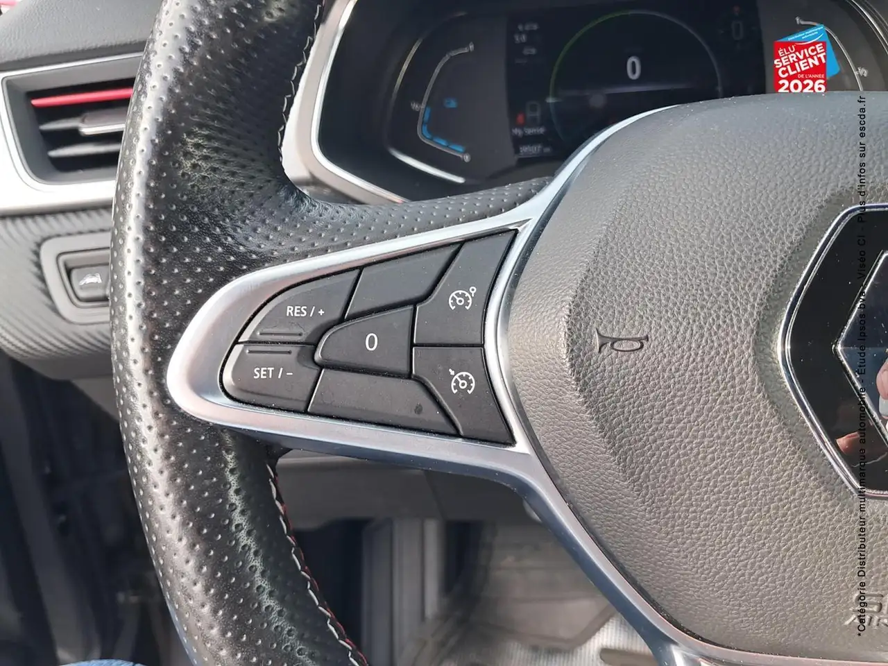Renault Captur — photo 18