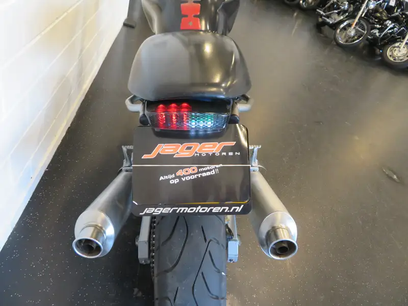 Ducati Monster 620 - foto 4