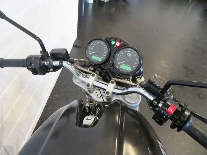 Ducati Monster 620 - foto 5