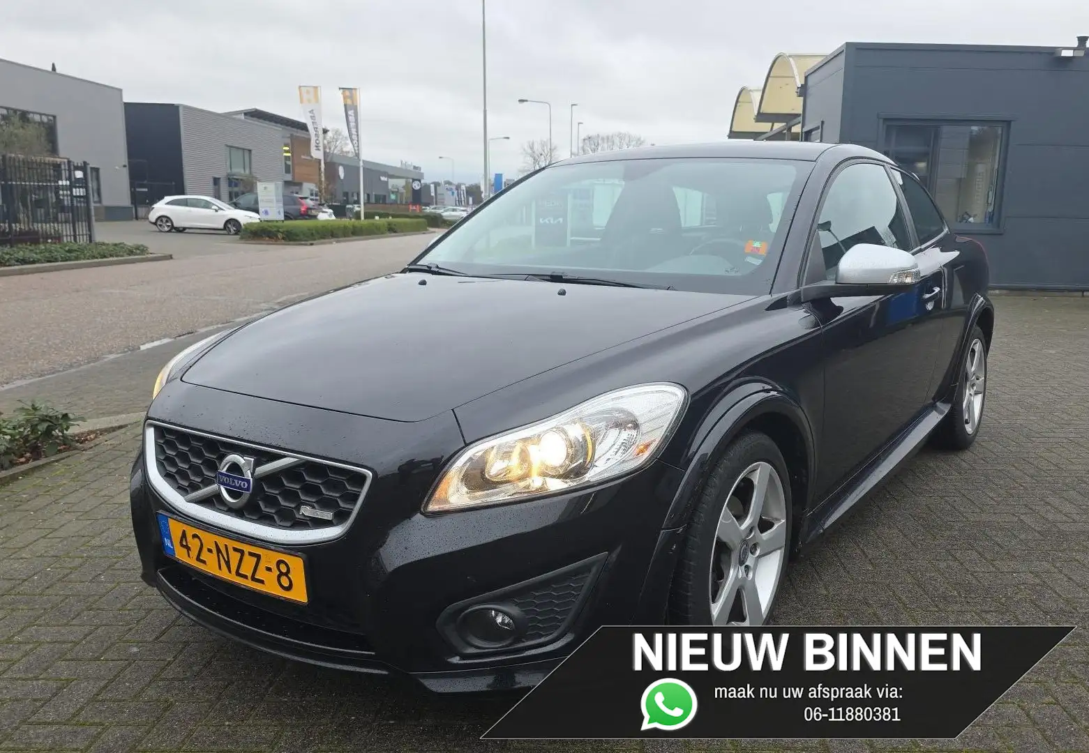 Volvo C30 1.6 R-Edition | VAN 1e EIGENAAR | YOUNGTIMER | Black - 1