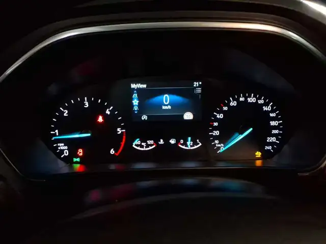 Ford Focus view 14