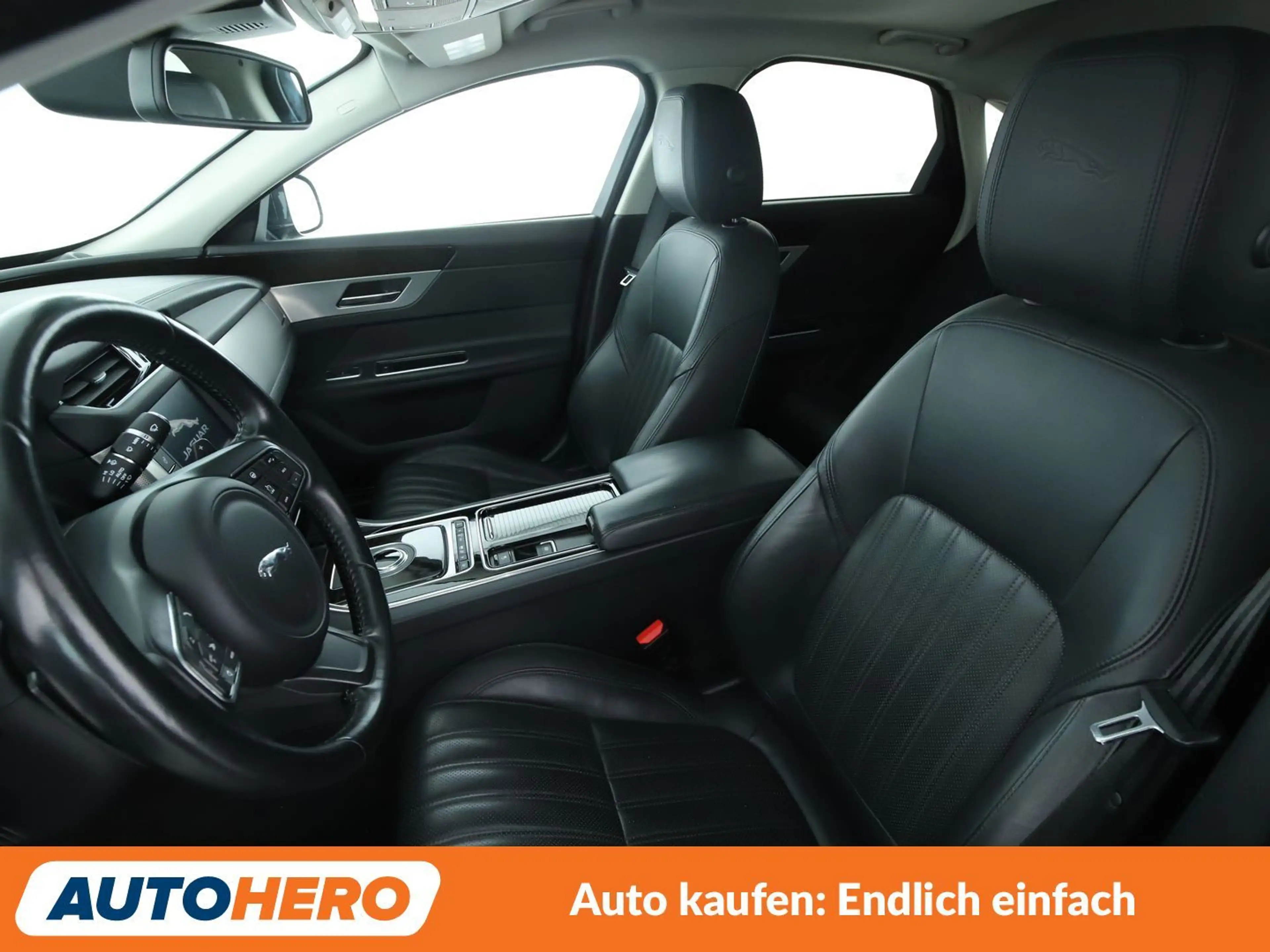 Jaguar XF 30d Portfolio Aut.*NAVI*CAM*SHZ*LHZ*TEMPO*ALU* — photo 10