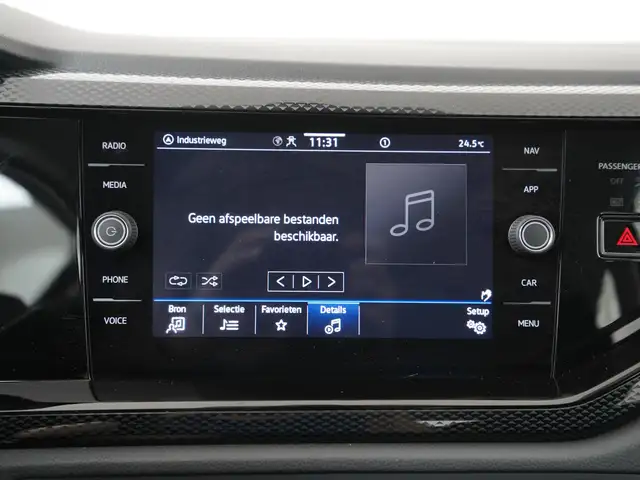 Volkswagen Polo view 14