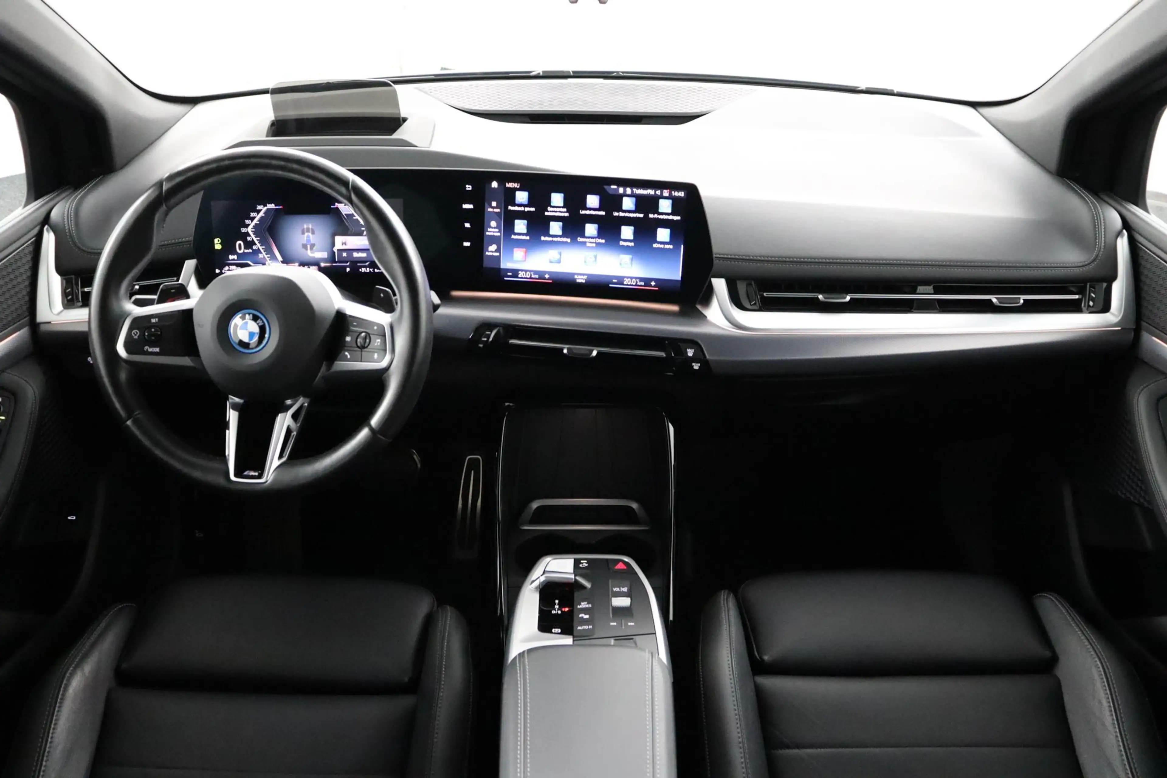 BMW 230 2-serie Active Tourer 230e xDrive M Sportpakket | — photo 9