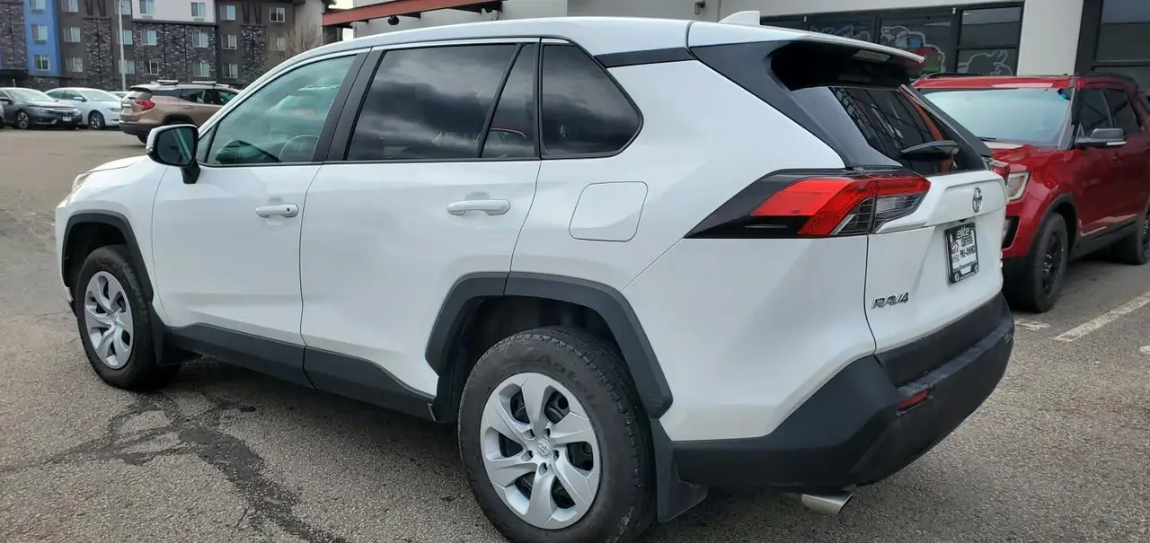 Toyota RAV 4 снимка Toyota RAV 4