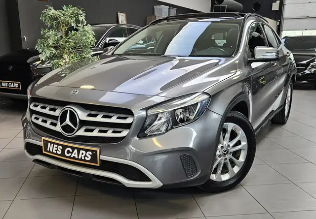 Mercedes-Benz GLA 180 D,SEMI-CUIR,GPS,CAMERA,TOIT PANORAMIQUE,GARANTIE 1 AN