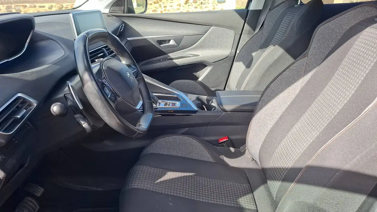 Peugeot 3008 3008 — photo 27