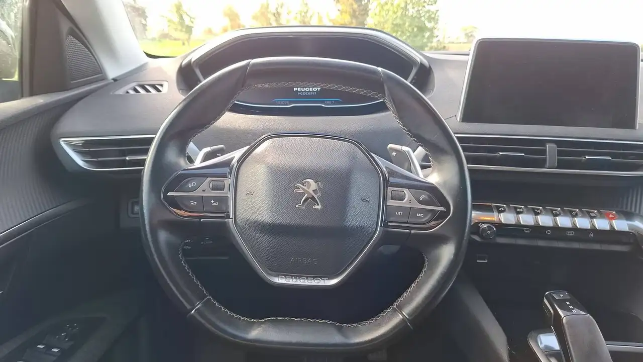 Peugeot 3008 3008 — photo 22