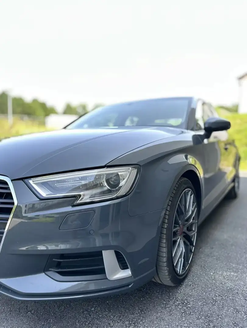 Audi A3 35 TDI Sportback S tronic - 1