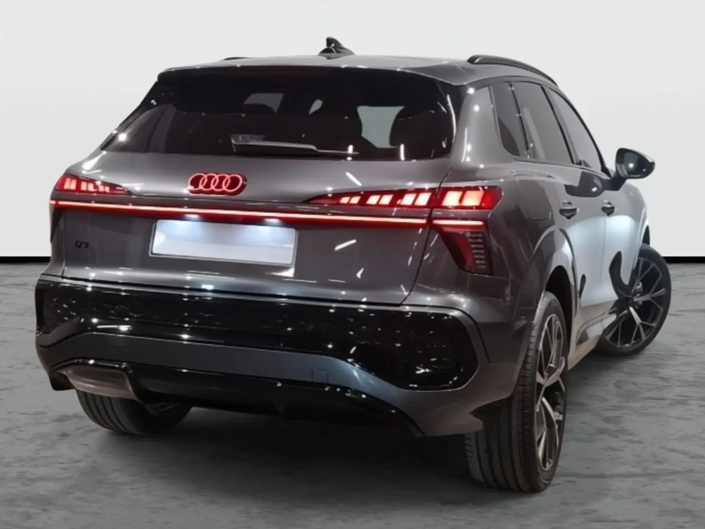 Audi Q3 S line TFSI 110 kW (150 CV) S tronic Šedá - 2